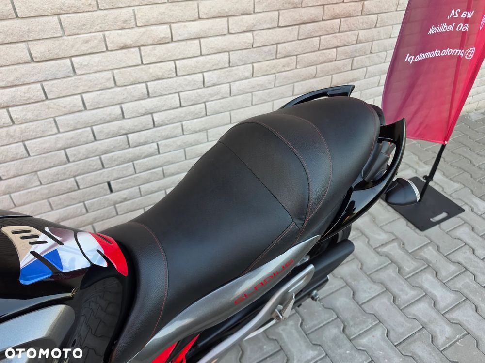 Suzuki Gladius - 9