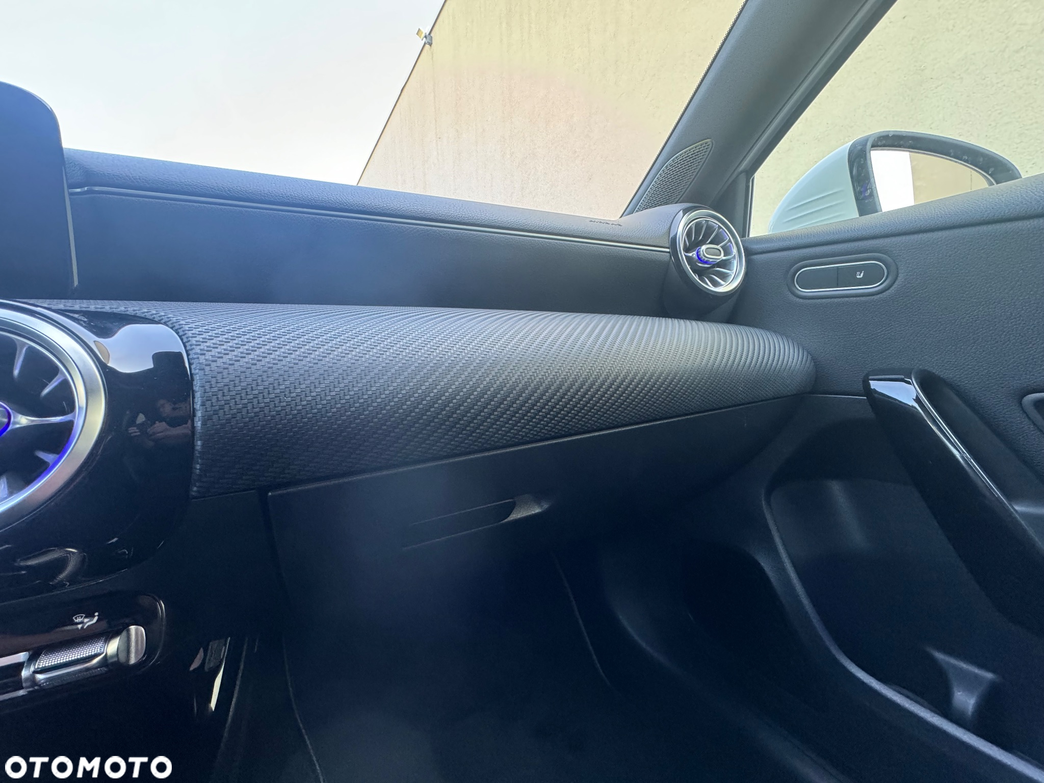 Mercedes-Benz Klasa A 180 Style 7G-DCT - 22