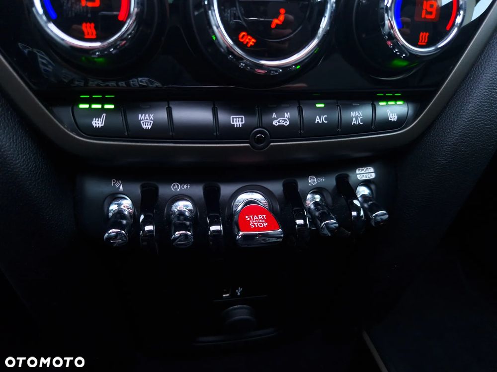 MINI Countryman Cooper Classic Trim - 36