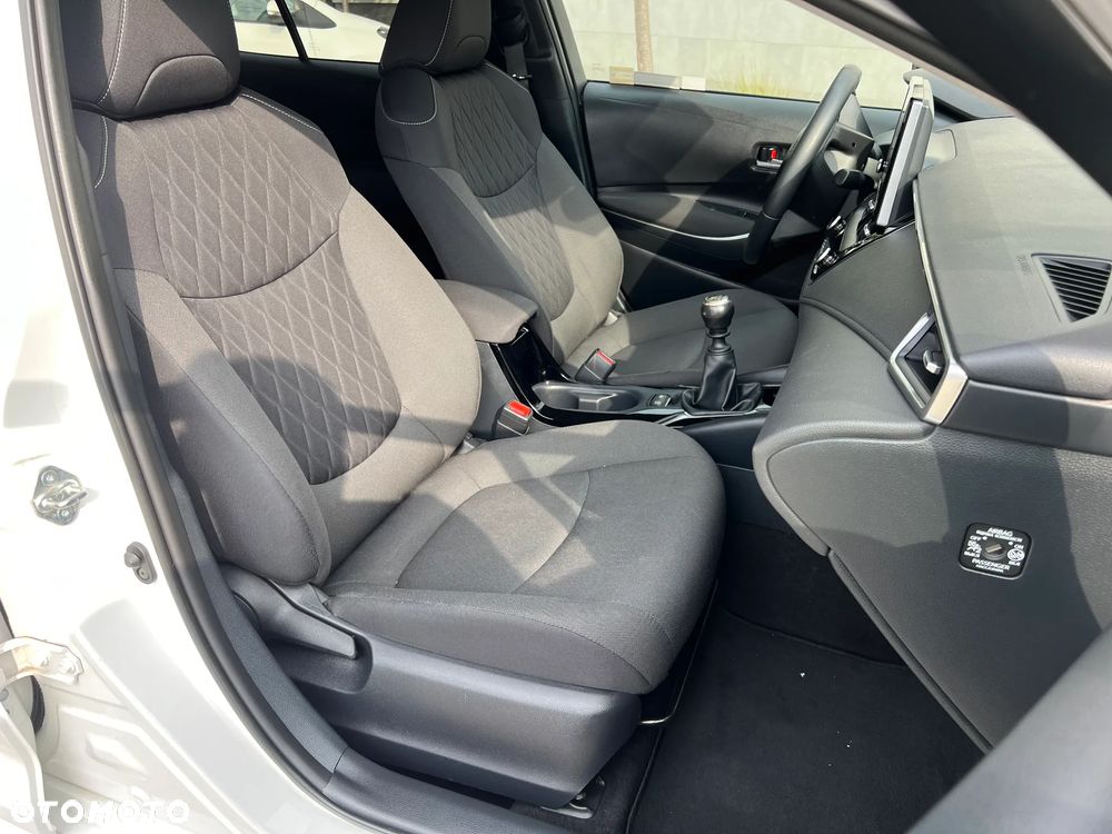 Toyota Corolla 1.5 Style - 25