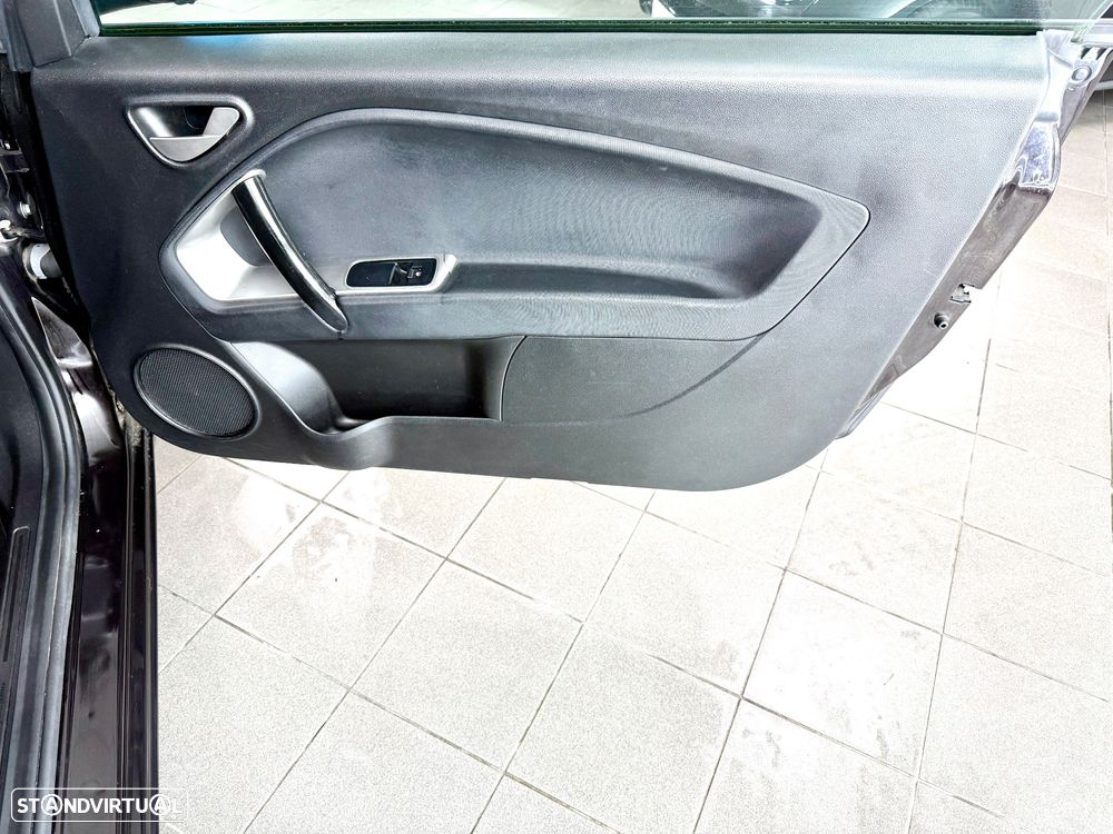 Alfa Romeo MiTo 1.3 JTDM Distinctive - 15