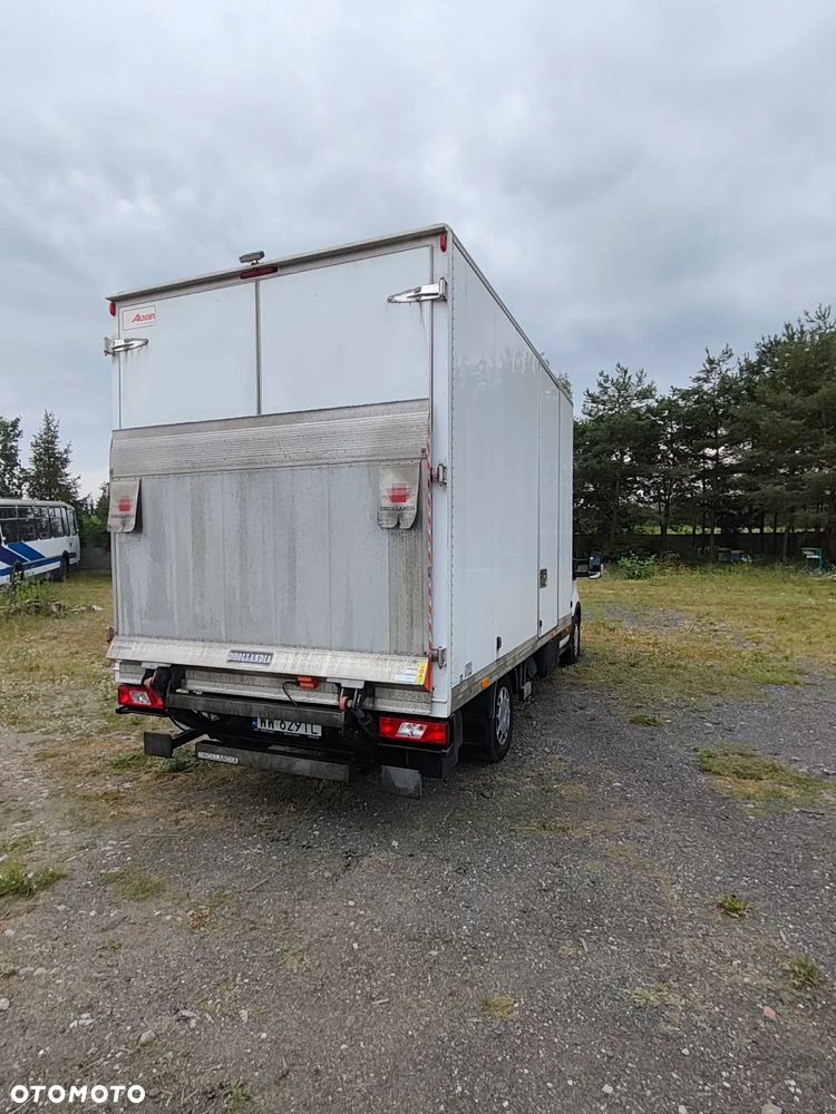 Ford Transit L4 - 8