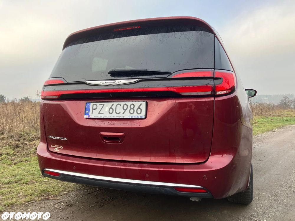 Chrysler Pacifica - 9