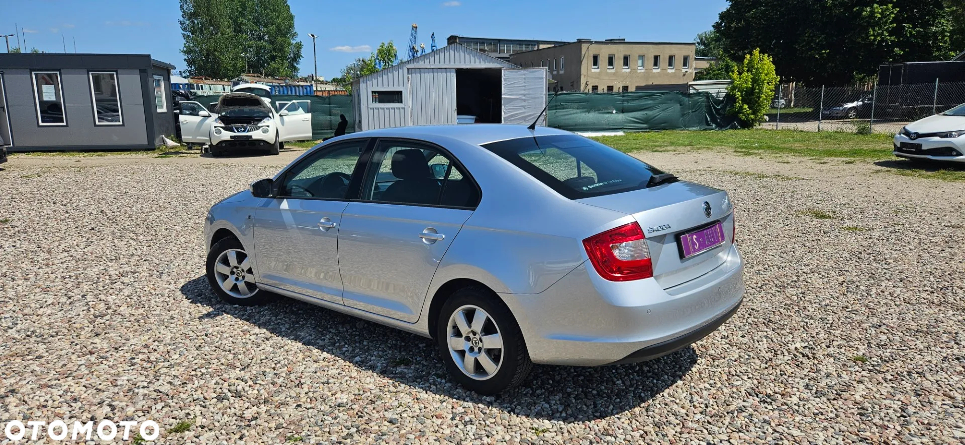 Skoda RAPID - 4