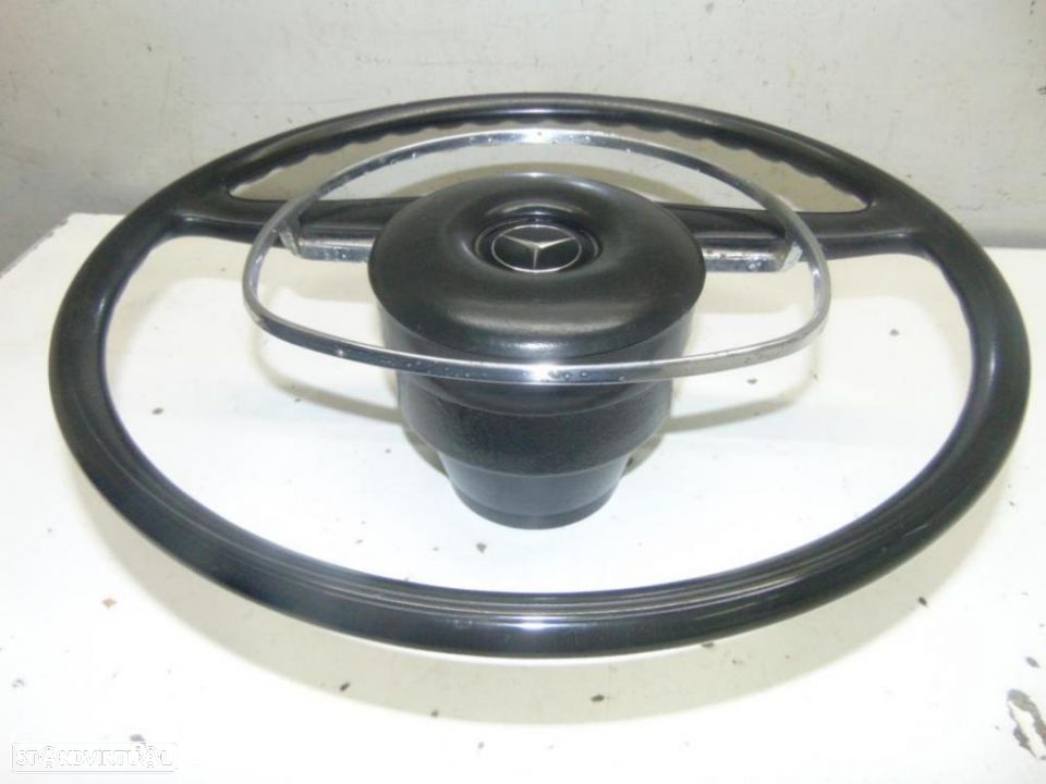 Mercedes antigos volante - 3