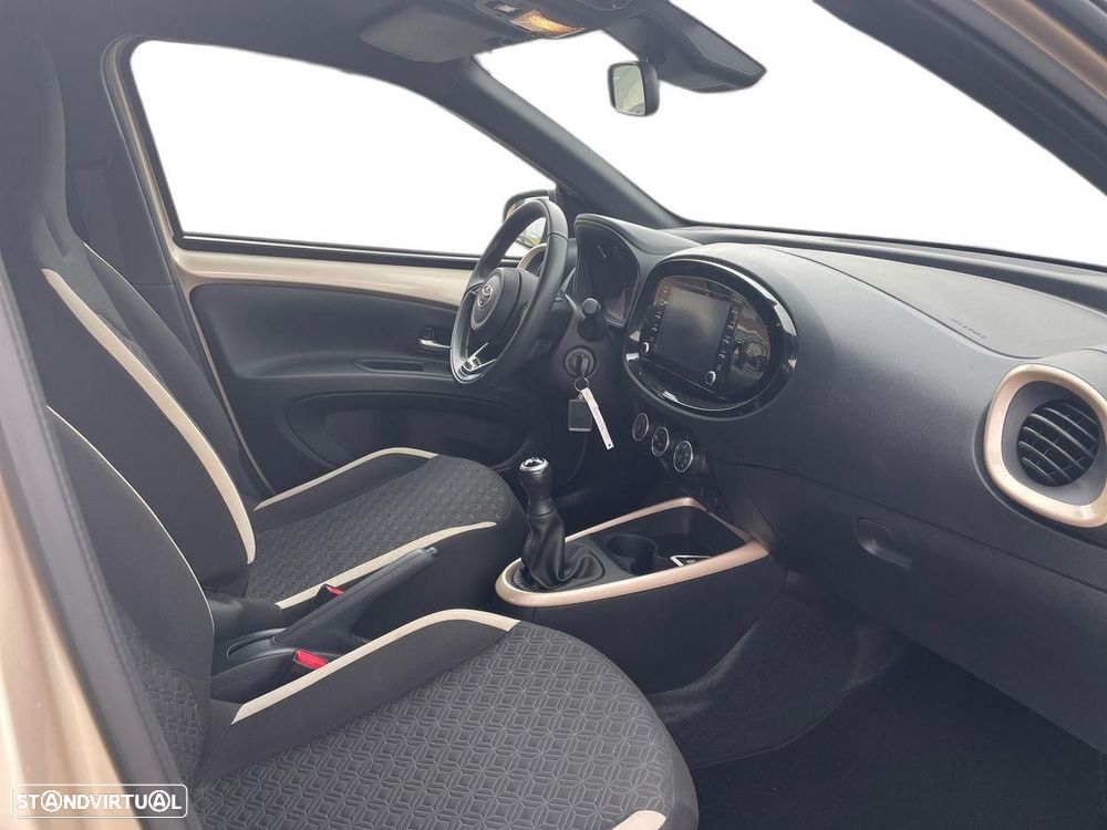 Toyota Aygo X 1.0 Pulse - 7