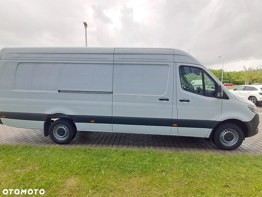 Mercedes-Benz Sprinter 319 CDI Furgon PRO  Ekstra Długi 4325+mm - 12