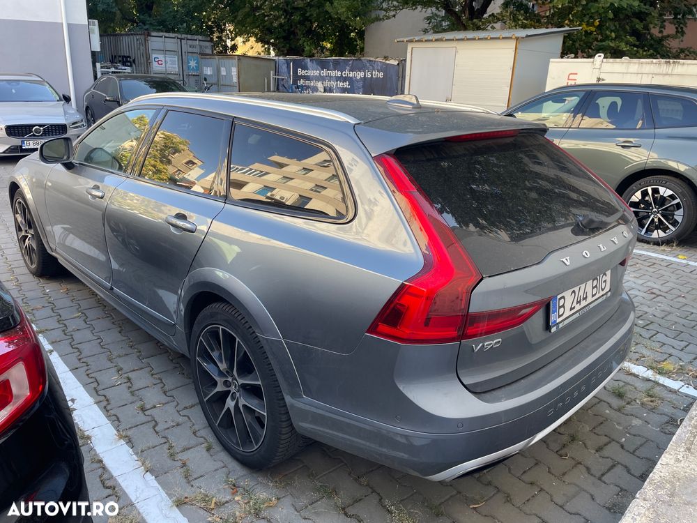 Volvo V90 - 5