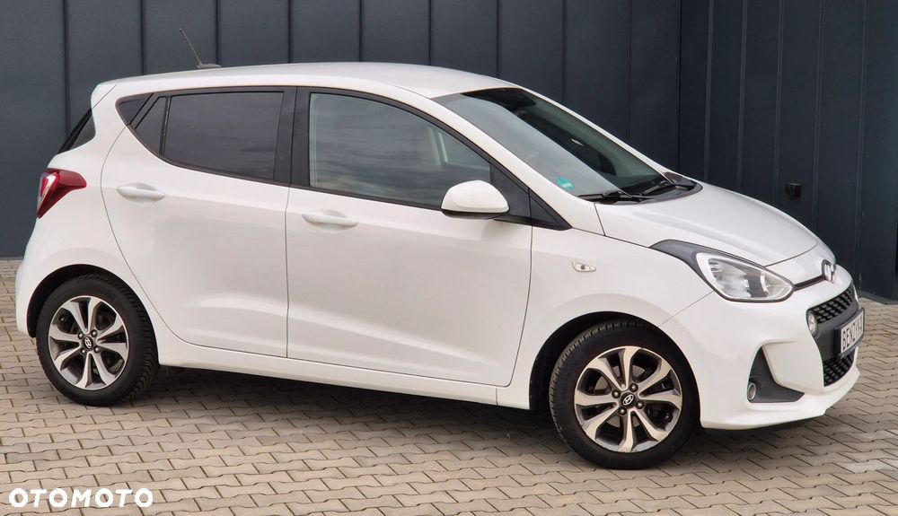 Hyundai i10 1.2 Premium - 11