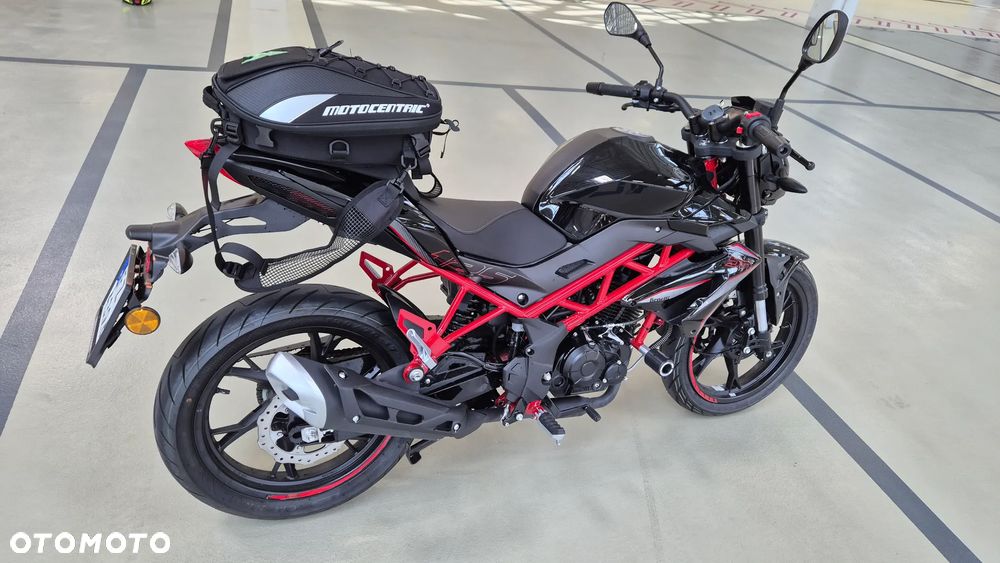Benelli BN 125 - 13