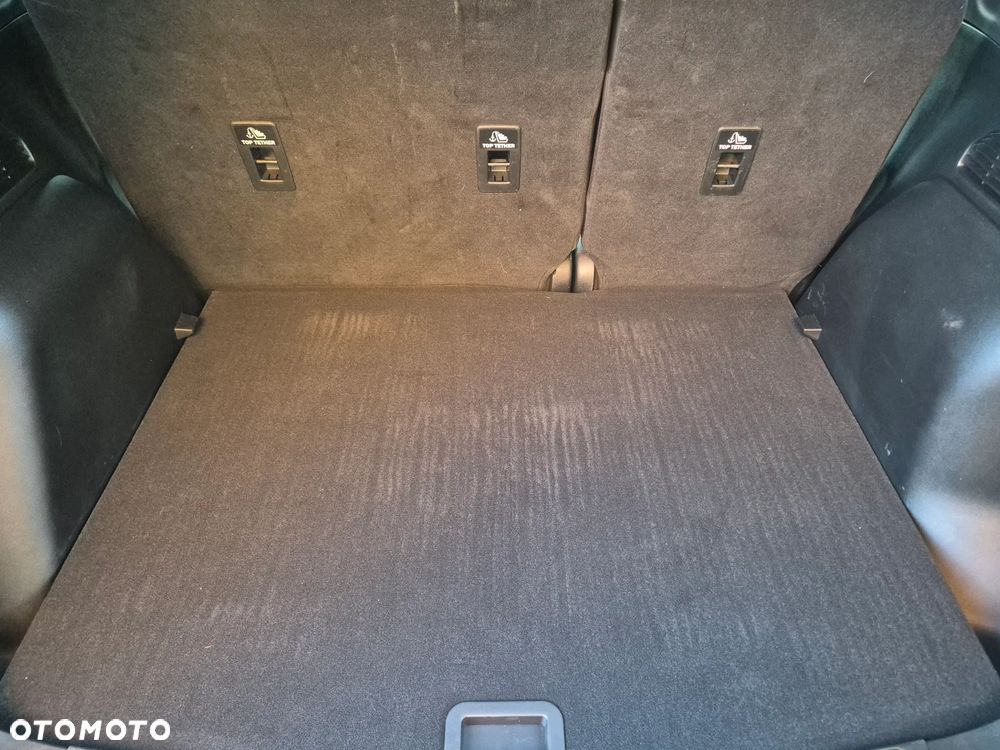 Ford Kuga - 19