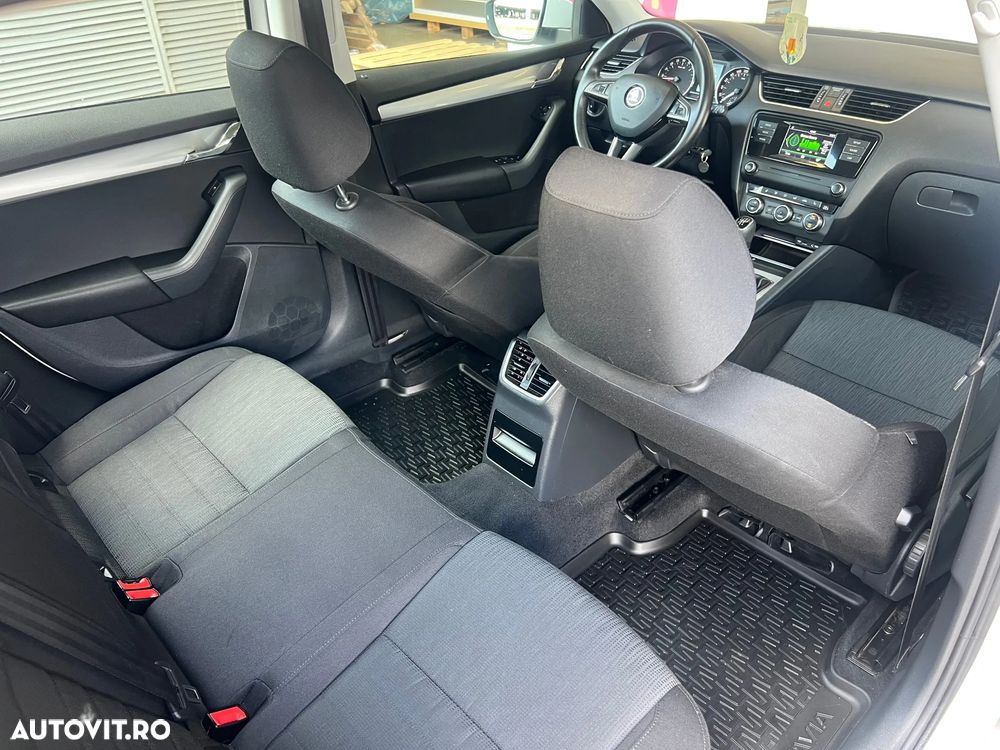 Skoda Octavia 1.6 TDI Ambition - 24