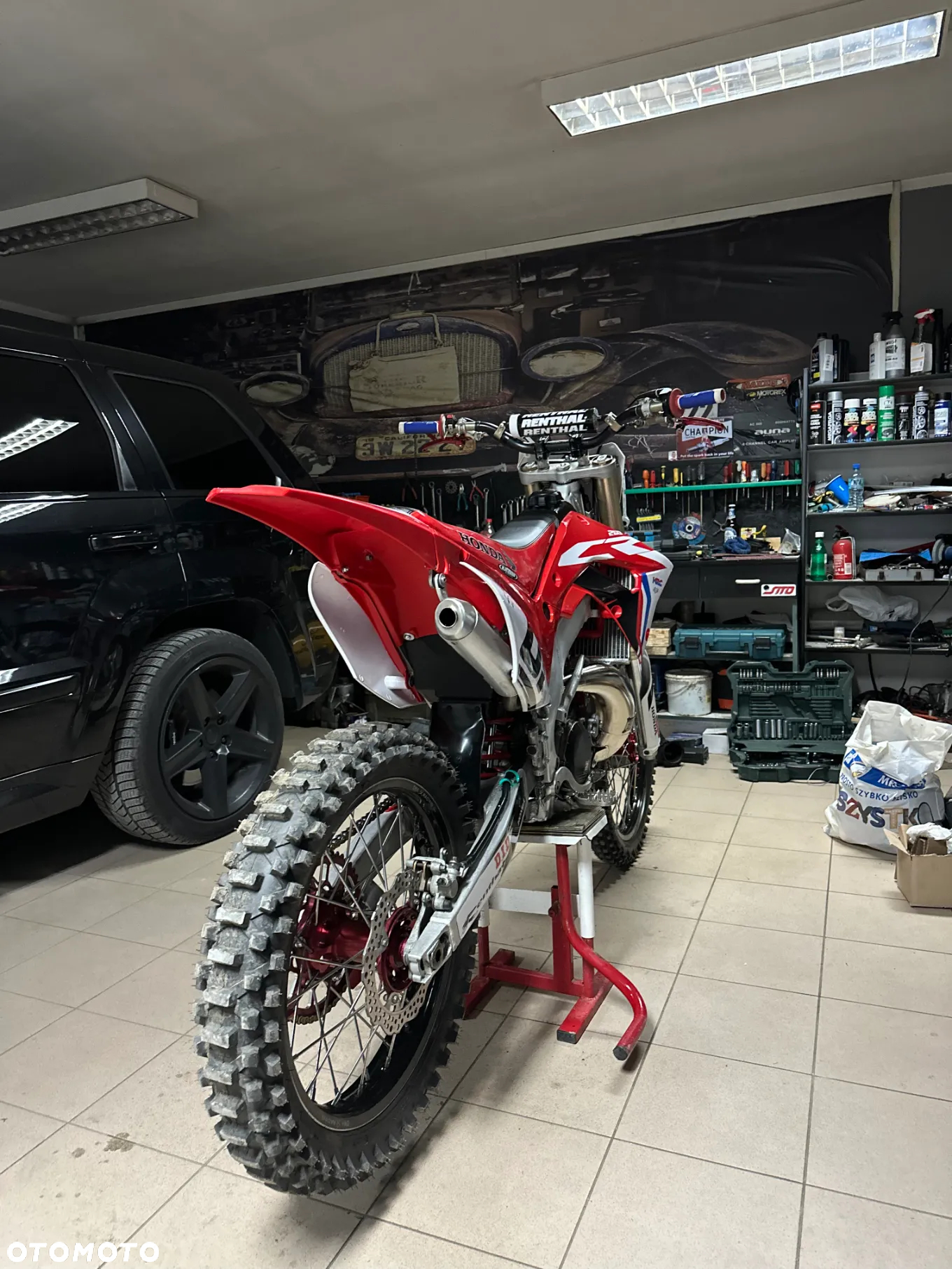 Honda CR - 10