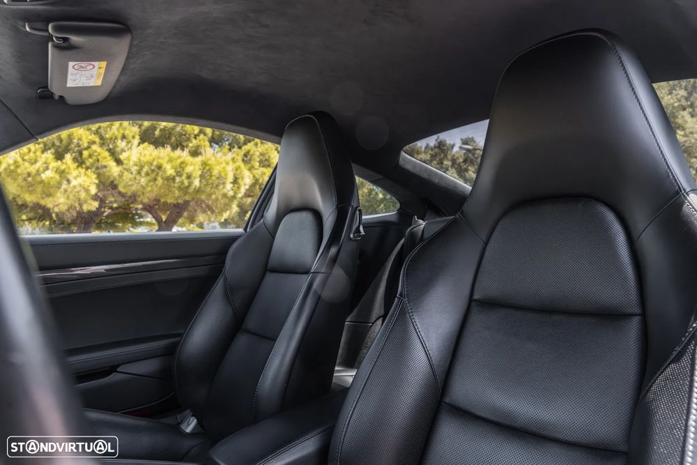 Porsche 911 (991) Turbo S - 15