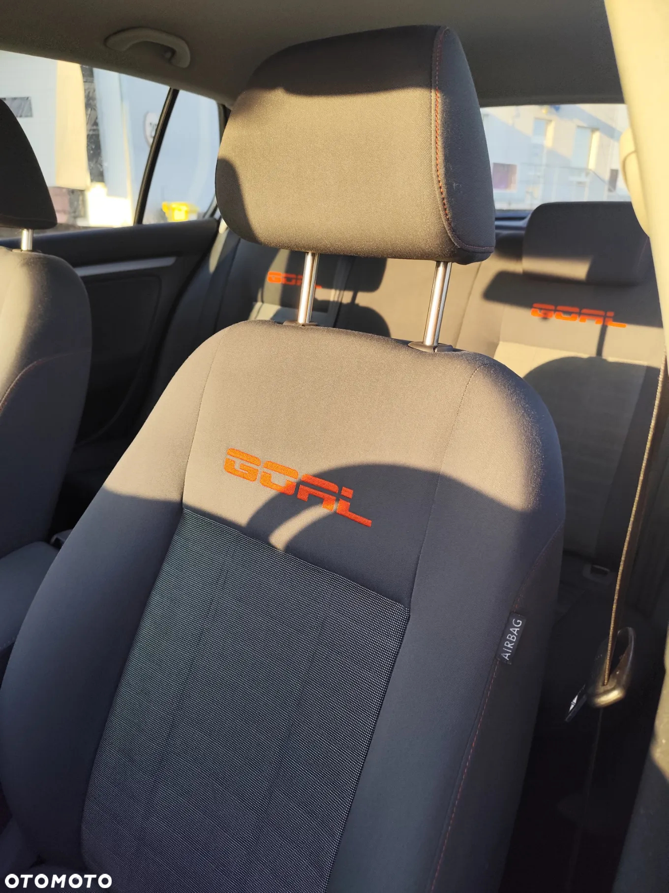 Volkswagen Golf 1.6 FSI Goal - 11