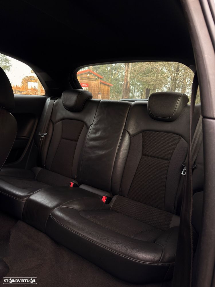 Audi A1 1.6 TDI S line edition - 3