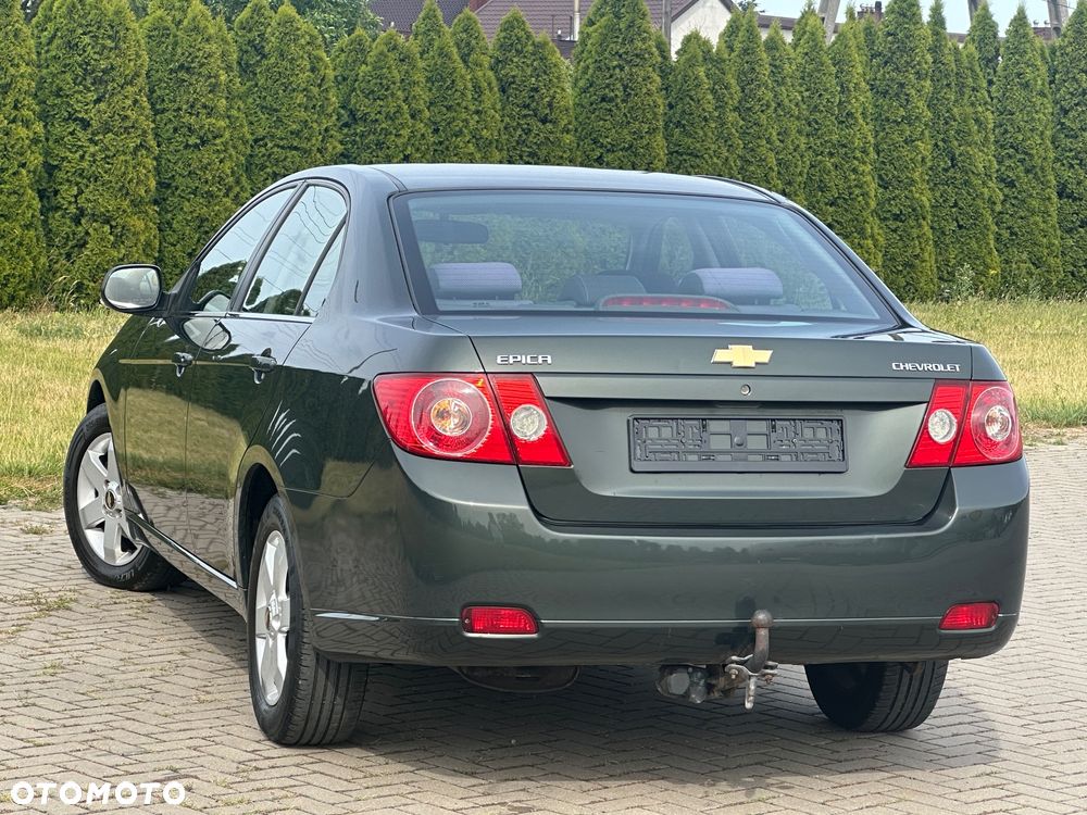 Chevrolet Epica 2.0 LS - 18