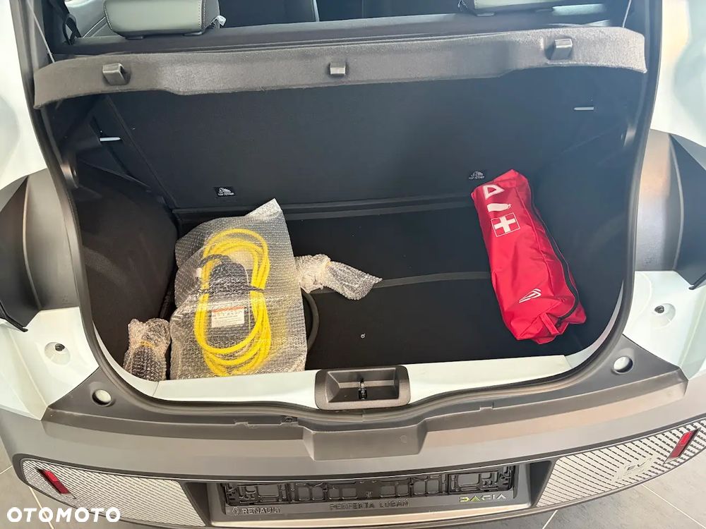 Dacia Spring Electric 24.3kWh 100 Extreme - 11