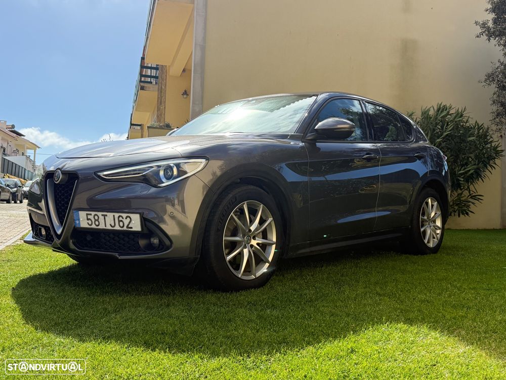 Alfa Romeo Stelvio 2.2 16V AT8 Executive - 1