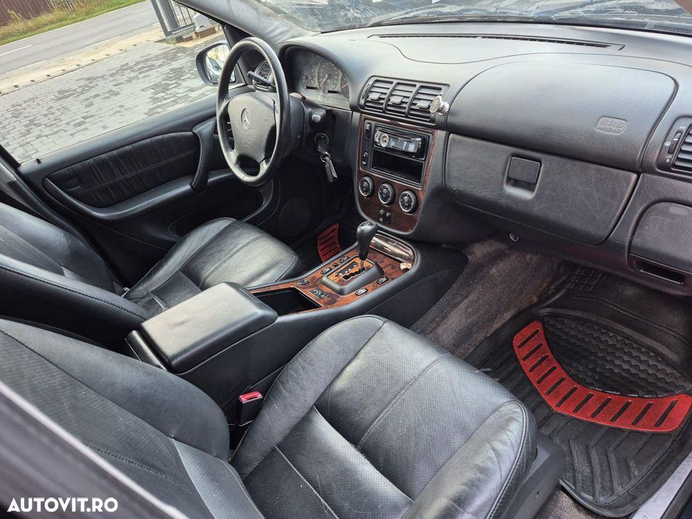 Mercedes-Benz ML - 10