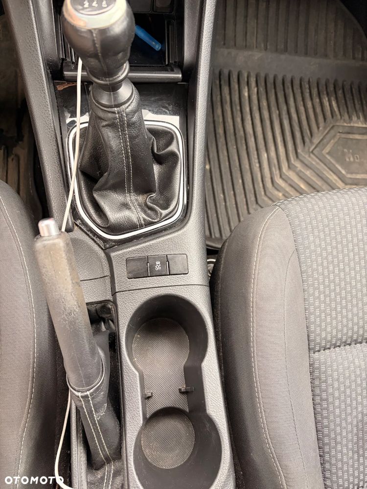 Toyota Corolla 1.6 Comfort - 20
