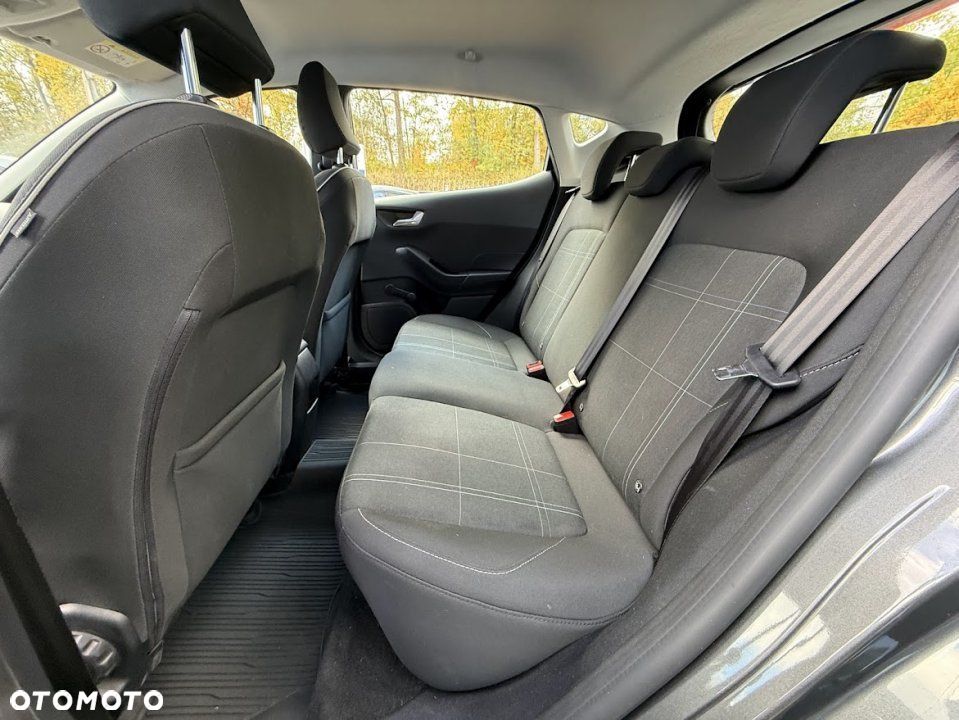 Ford Fiesta - 15