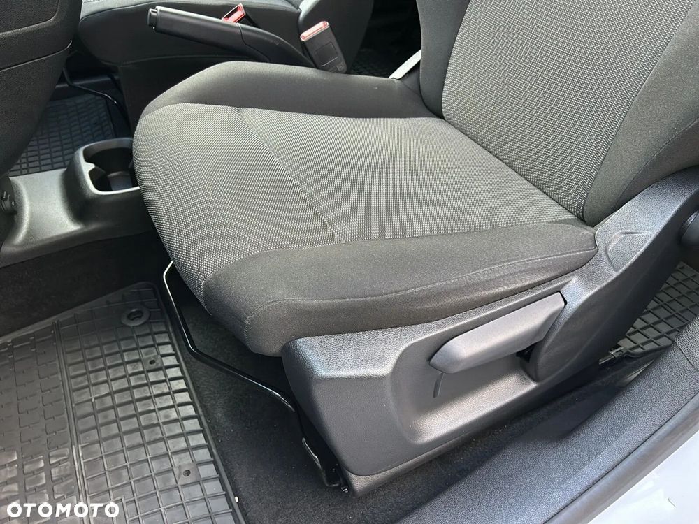 Toyota Proace City Verso 1.5 D-4D Family - 24