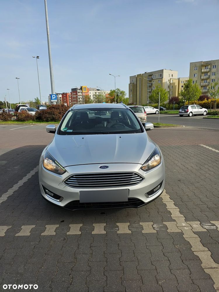 Ford Focus 1.5 TDCi Titanium - 1
