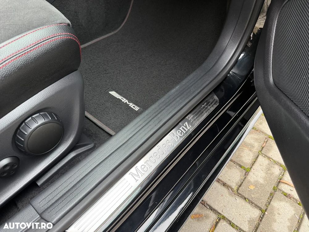 Mercedes-Benz CLA Shooting Brake 180 7G-DCT AMG Line - 23