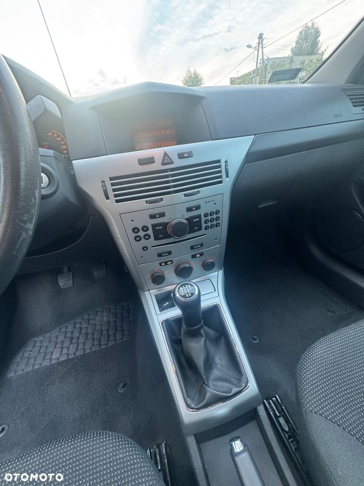 Opel Astra 1.4 Enjoy - 8