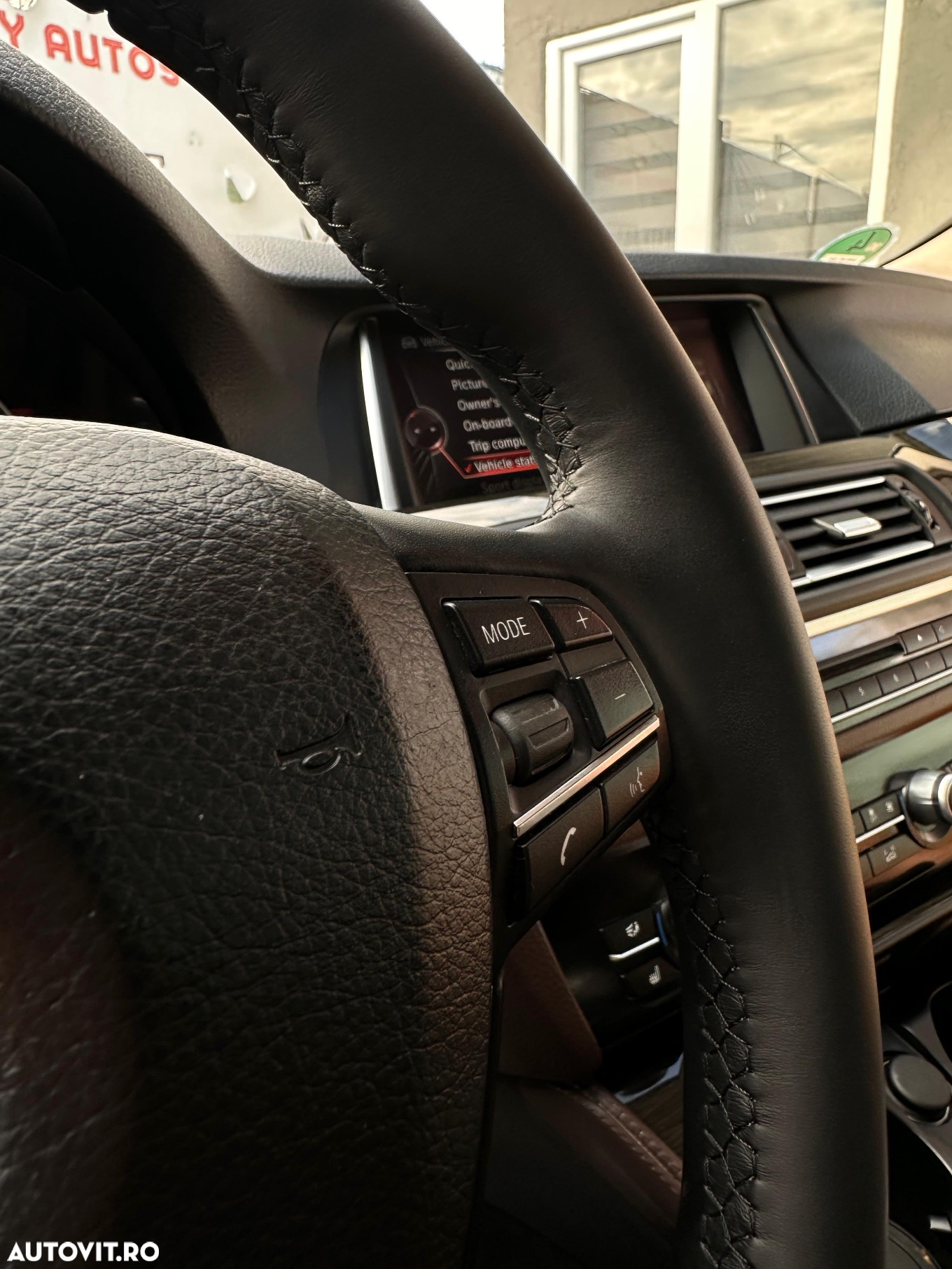 BMW Seria 5 520d xDrive Touring Aut. Luxury Line - 23