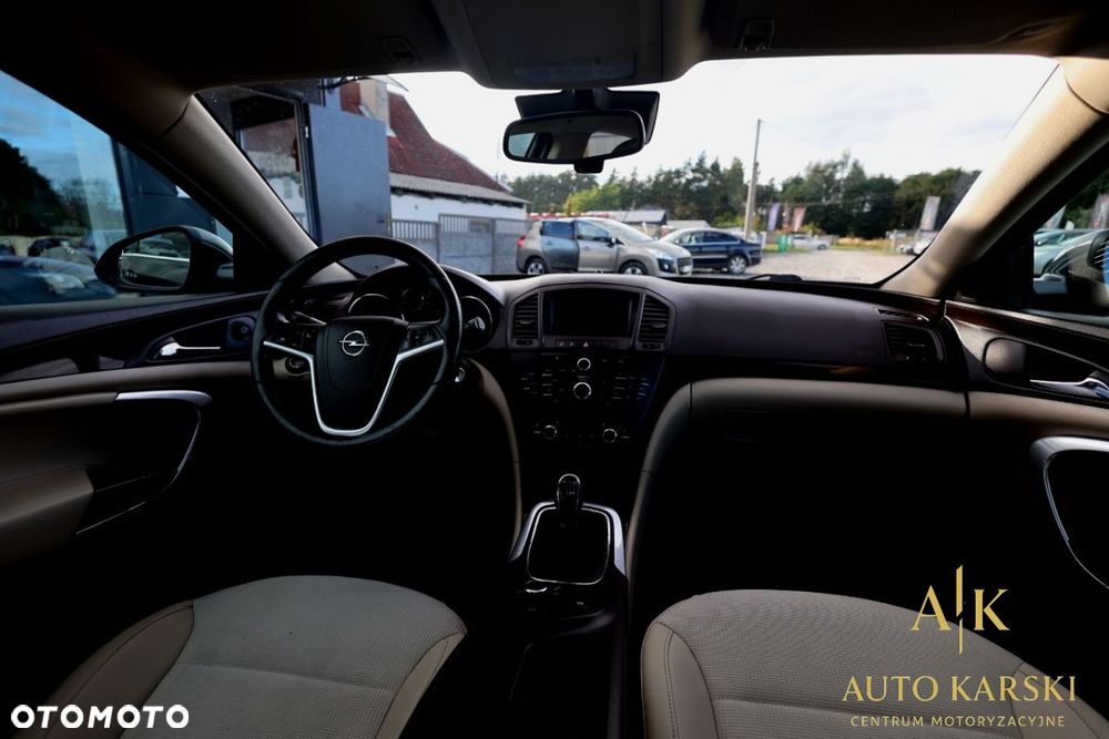 Opel Insignia - 38