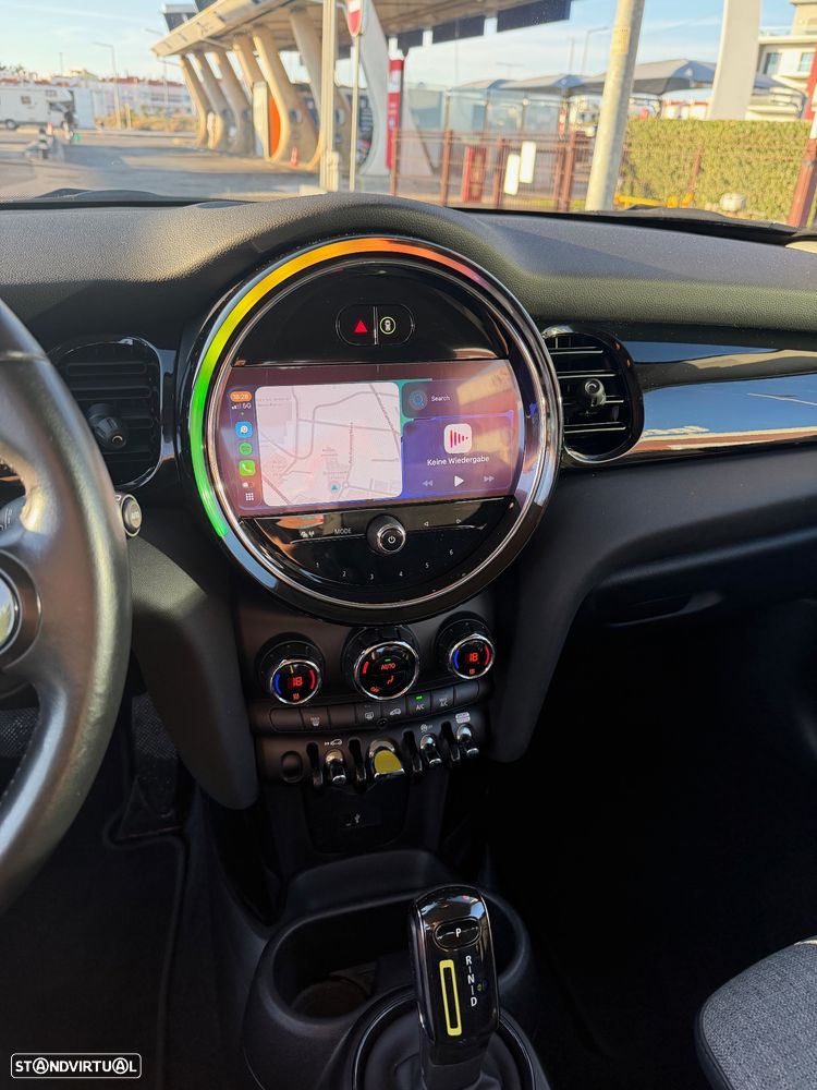 MINI 3 Portas Cooper SE Essential - 15