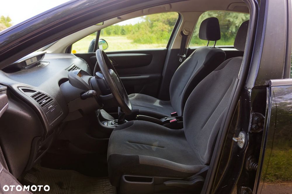 Citroën C4 - 10