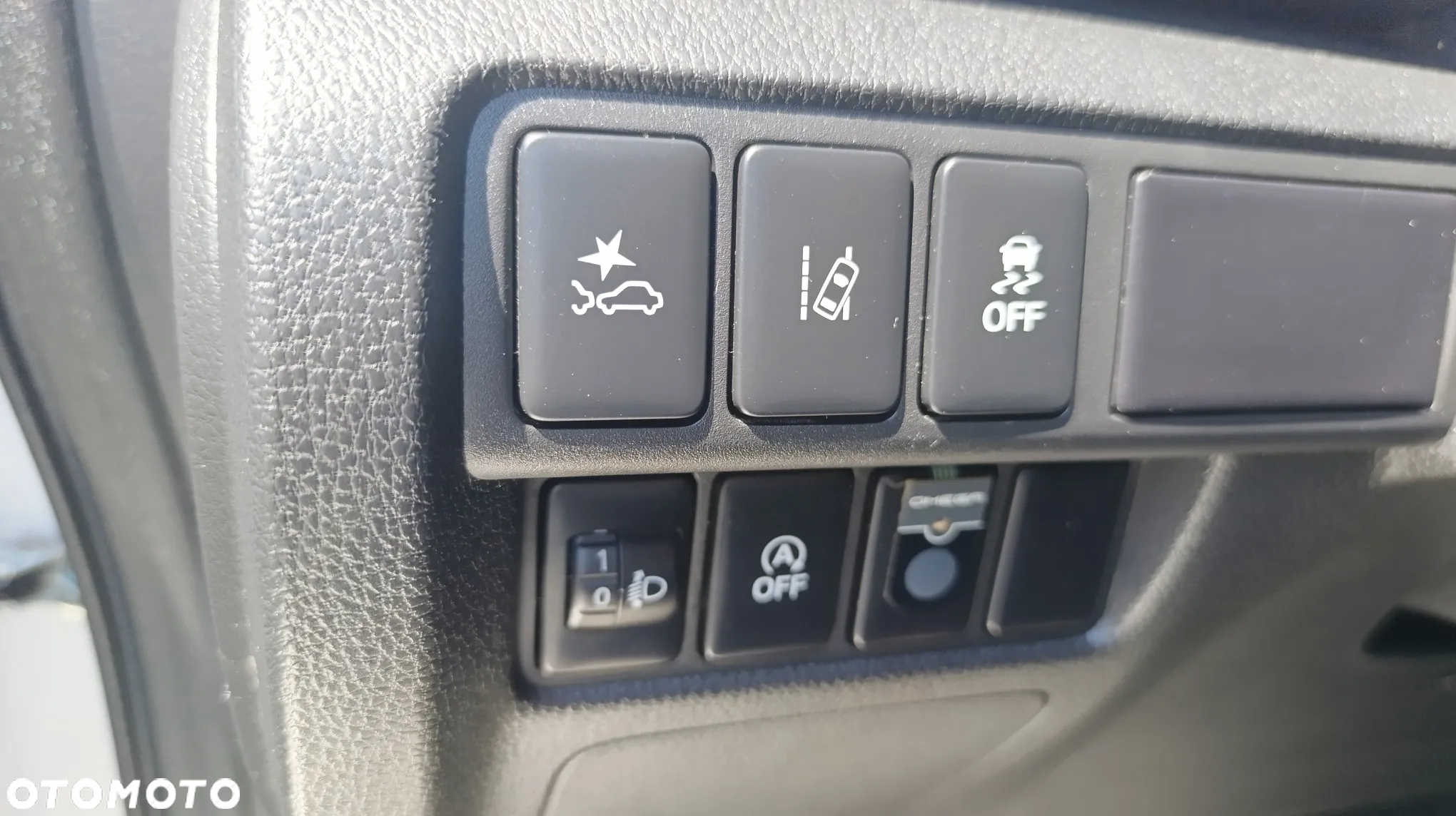 Mitsubishi Eclipse Cross 1.5 T GPF Invite Plus CVT - 15