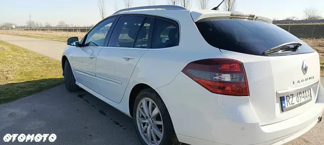 Renault Laguna 2.0 dCi Bose Edition - 6