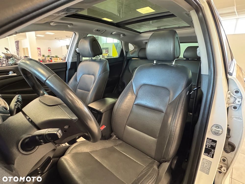 Hyundai Tucson blue 1.7 CRDi 2WD Passion Plus - 14
