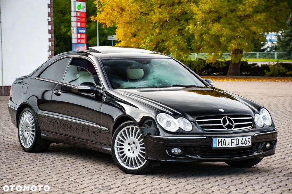 Mercedes-Benz CLK Coupe 350 7G-TRONIC Avantgarde - 13