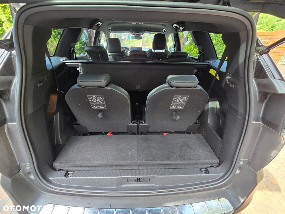 Peugeot 5008 1.5 BlueHDi GT S&S EAT8 - 8