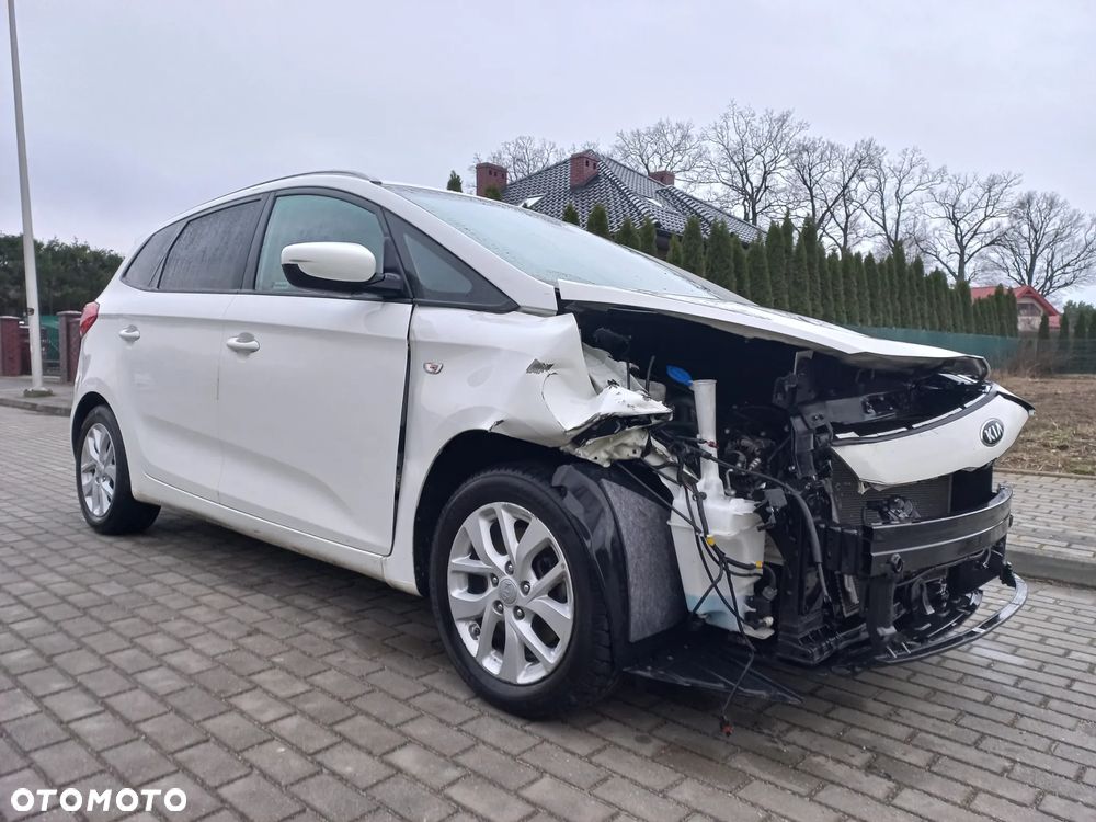 Kia Carens 1.6 GDI Business Line EU6 - 14