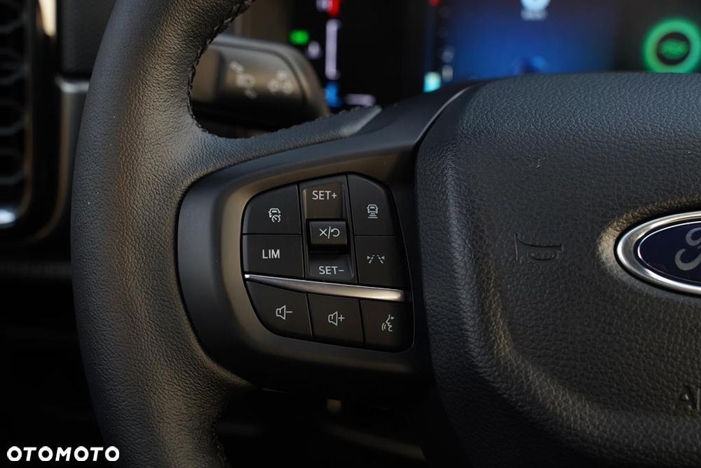 Ford Ranger 2.0 EcoBlue 4x4 DC XLT - 12