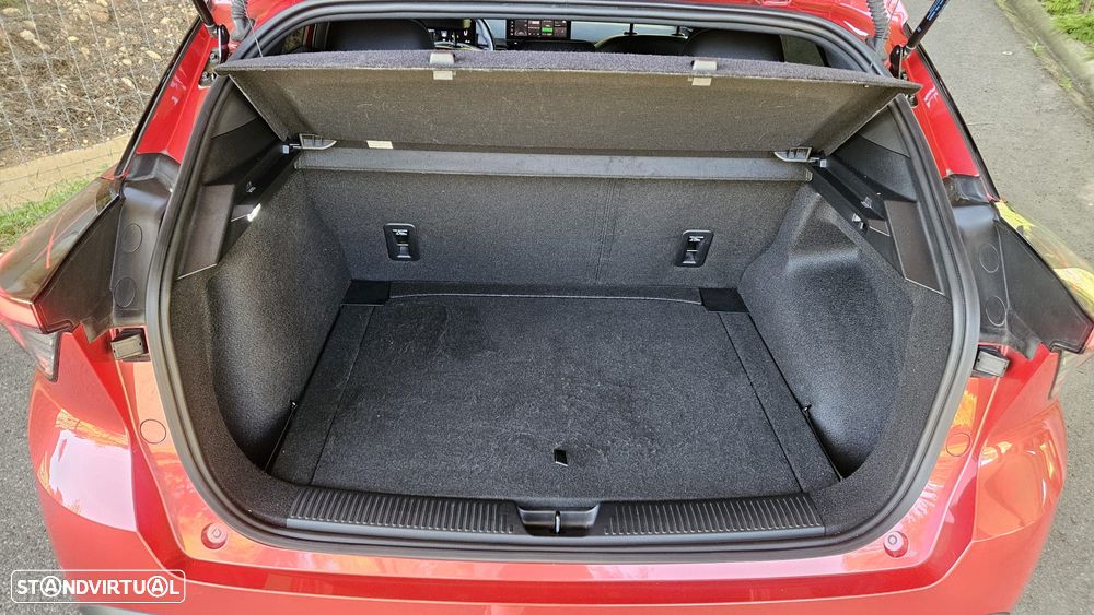 MG MG4 4 Luxury 64 kWh - 36