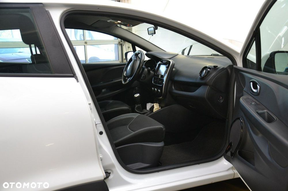 Renault Clio - 20