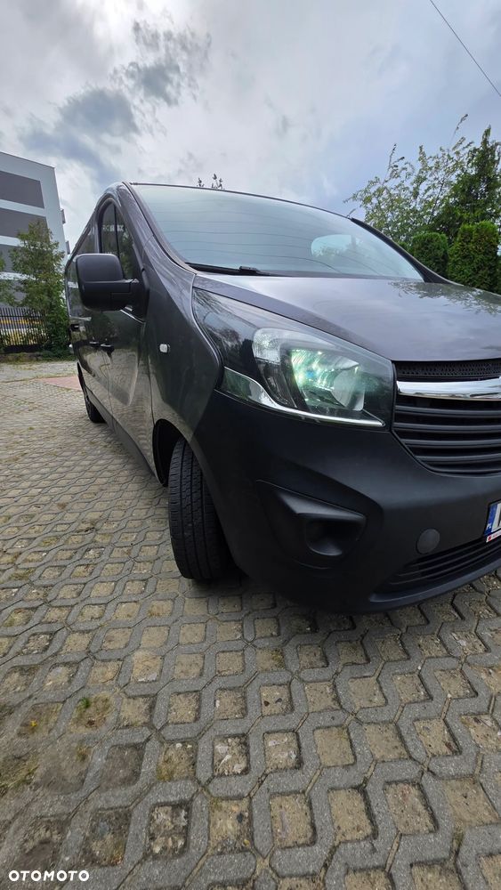 Opel Vivaro L2H1 2,9t Edition - 4