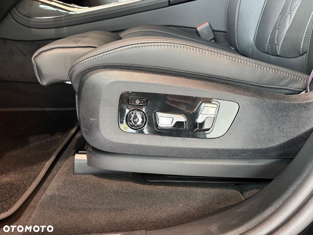 BMW X7 xDrive40d mHEV M Sport sport - 16