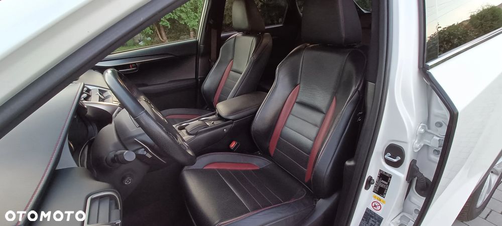 Lexus NX 200t F Sport AWD - 9
