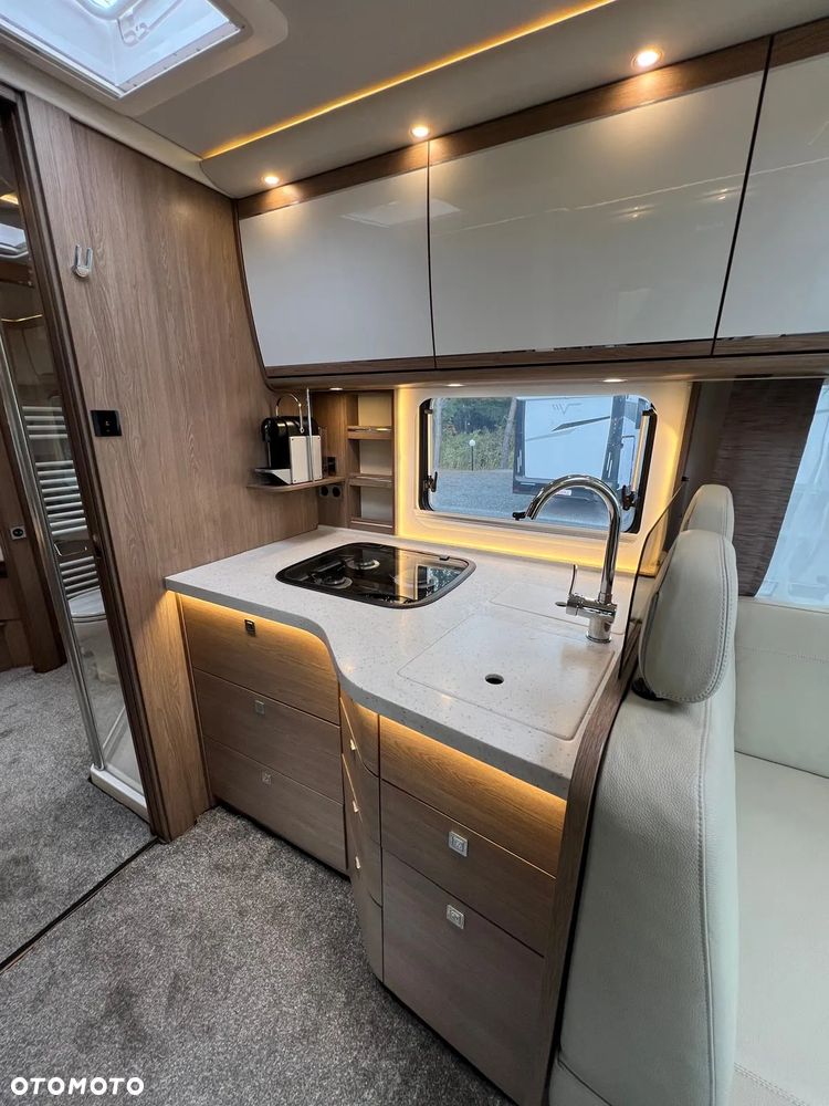 Morelo PALACE 85L - IVECO 70C21 - 21
