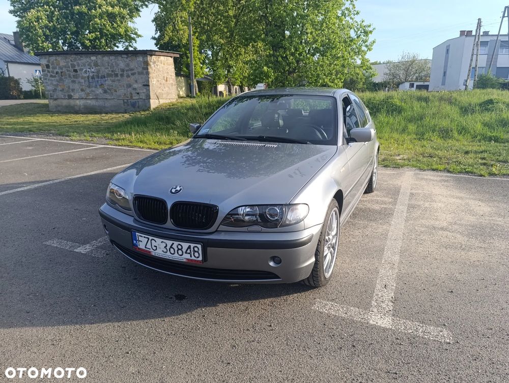 BMW Seria 3 318i - 1