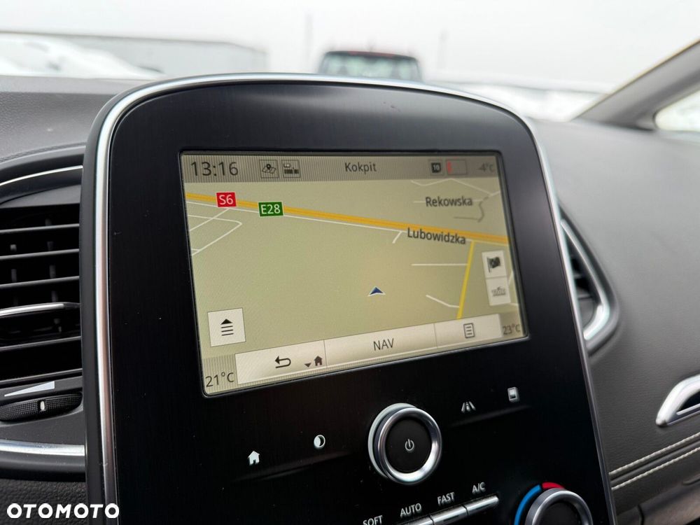 Renault Scenic 1.3 TCe FAP Intens EDC - 32