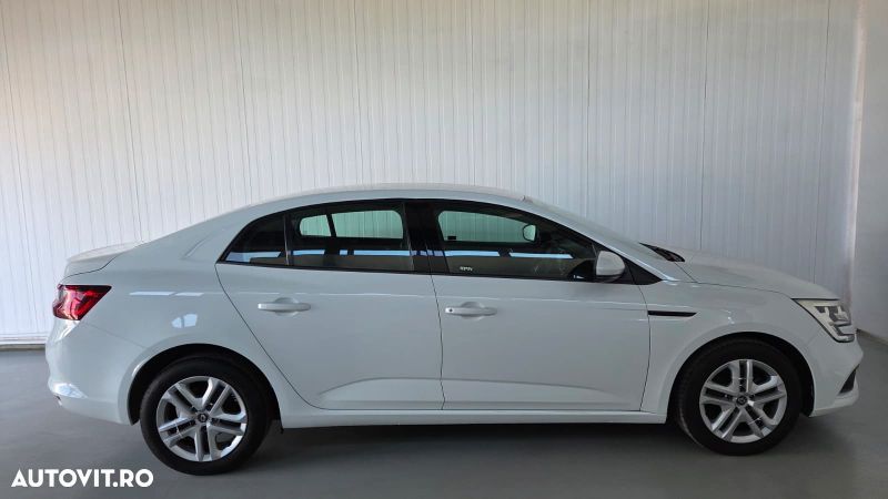 Renault Megane TCe Business - 4